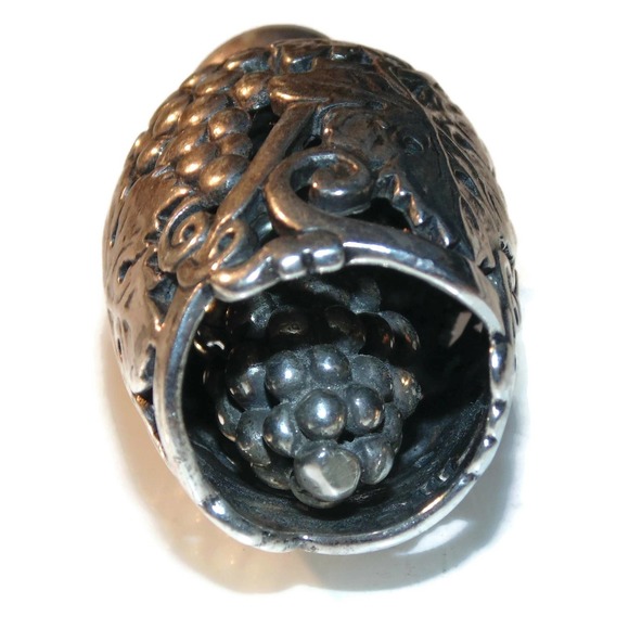 GRB Vintage Sterling Silver HUGE Grapes Wisteria Bell Pendant Gordon Barnett 925 - Picture 3 of 6